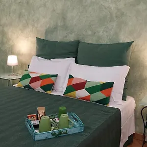 2* Couette-café La Locandiera
